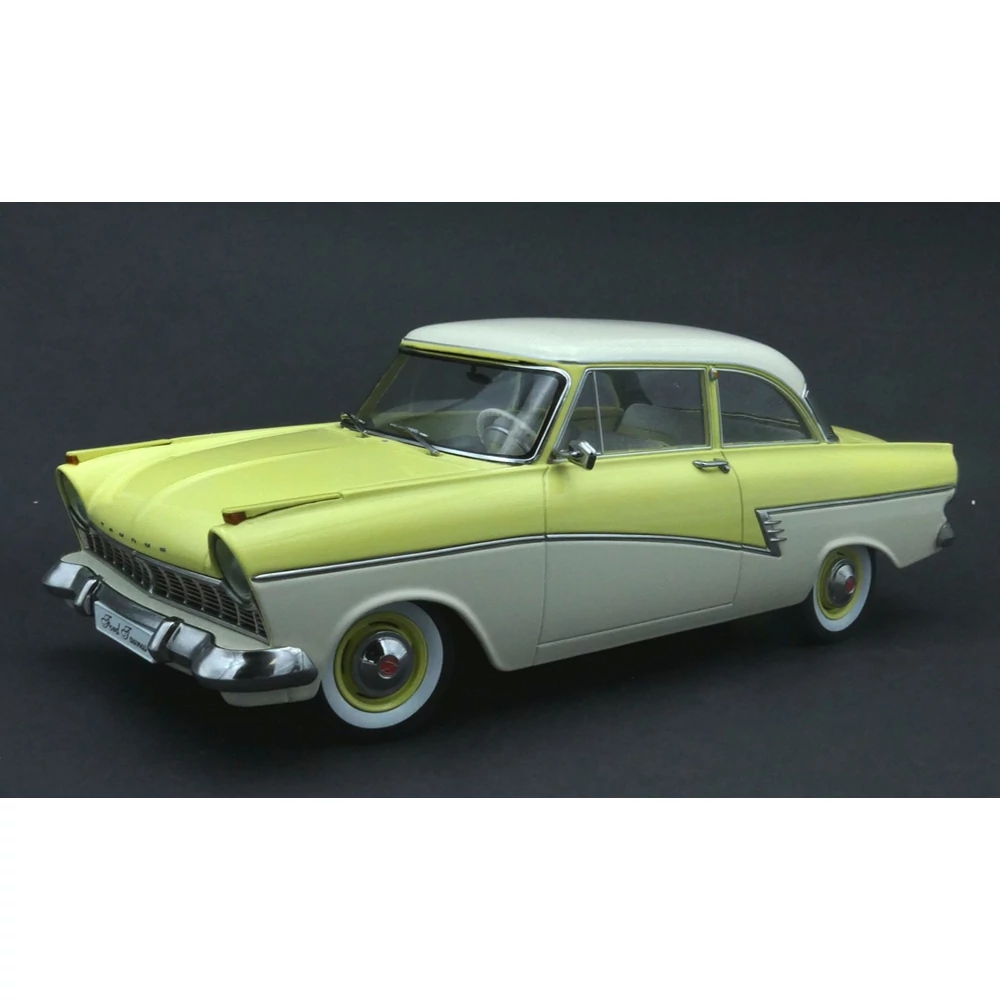 Amazon.co.jp: KK scale 1/18 Ford Taunus 17M P2 1957 レッド